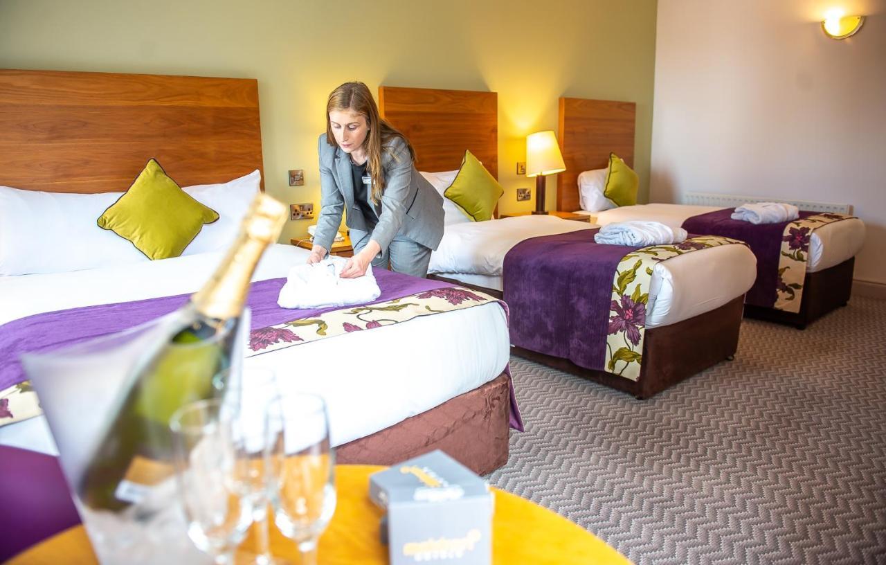 Maldron Hotel & Leisure Centre, Oranmore Galway Buitenkant foto