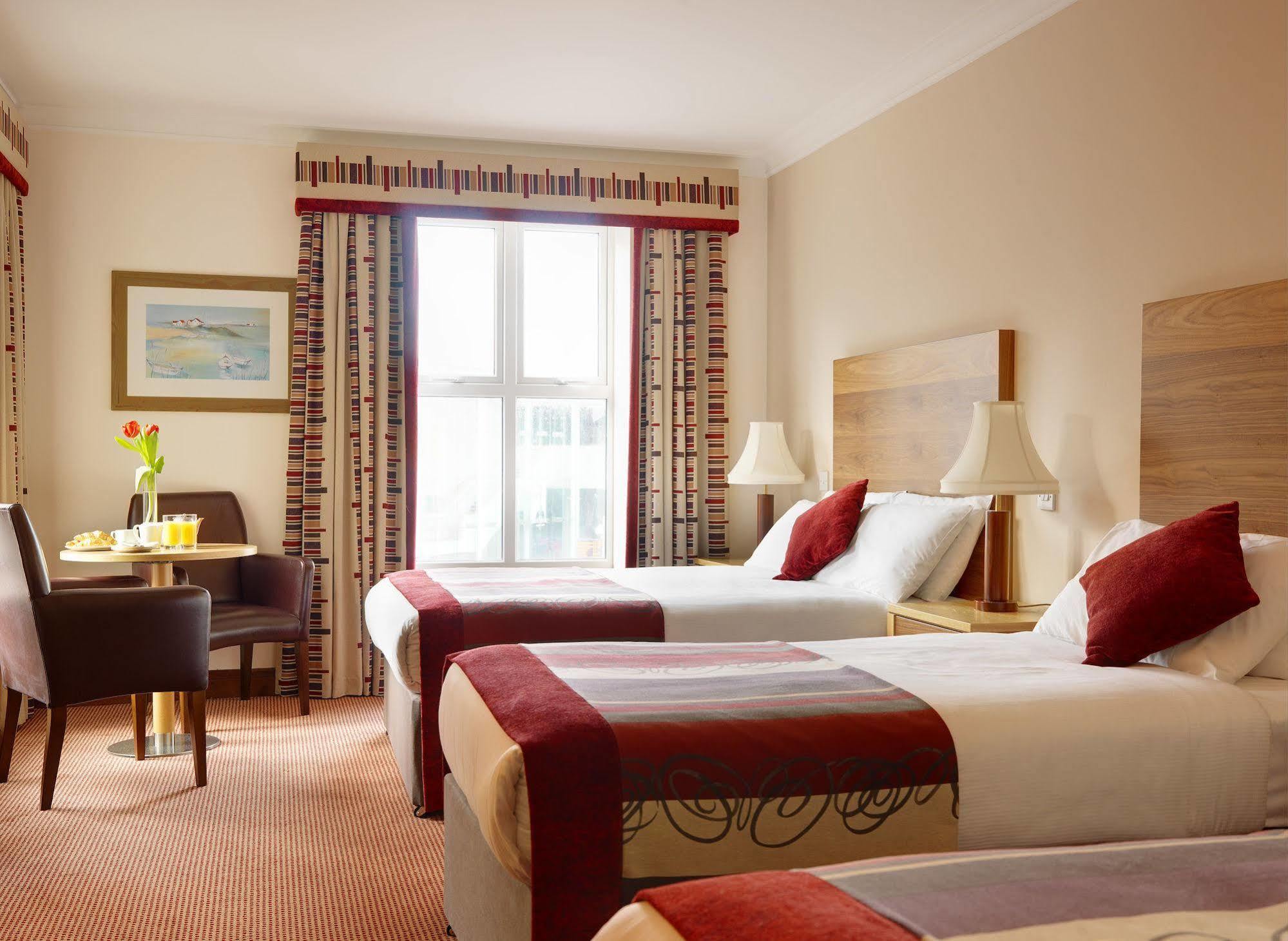 Maldron Hotel & Leisure Centre, Oranmore Galway Kamer foto